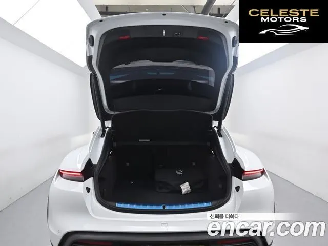 PORSCHE Taycan Turbo 2024 — photo 20 sur 26