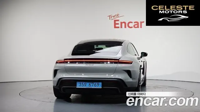PORSCHE Taycan Turbo S 2025 — photo 4 sur 20