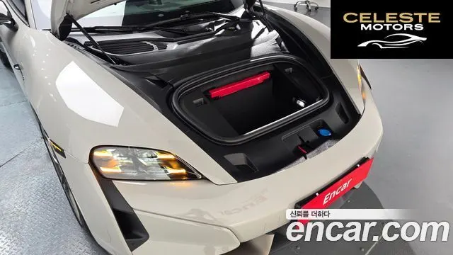 PORSCHE Taycan Turbo S 2025 — photo 6 sur 20
