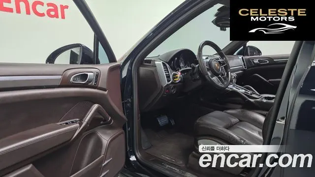 PORSCHE Cayenne 4.2 S 2015 — photo 12 sur 20