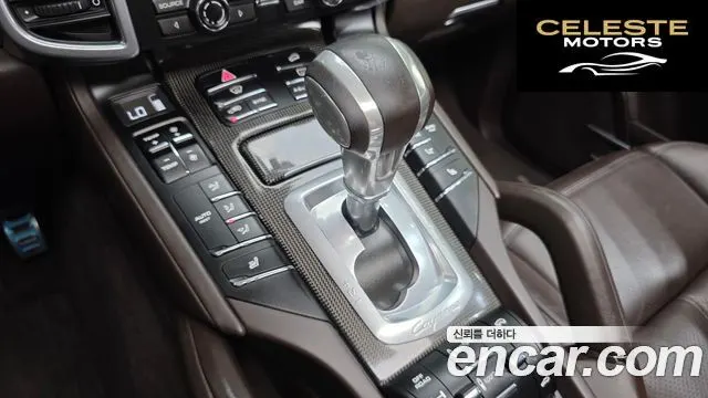 PORSCHE Cayenne 4.2 S 2015 — photo 9 sur 20