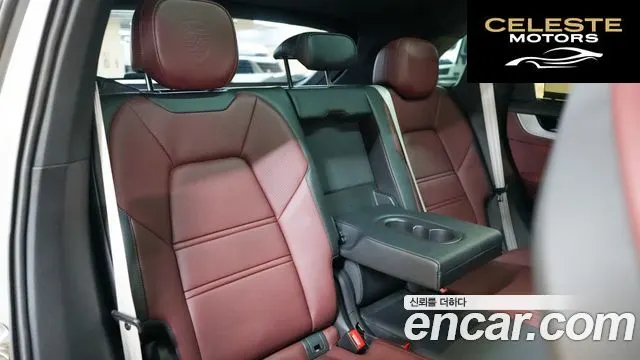 PORSCHE Cayenne (PO536) 3.0 2024 — photo 14 sur 26
