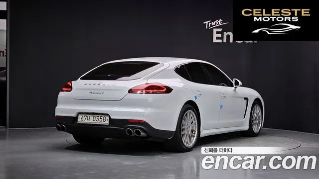 PORSCHE Panamera 3.6 AWD Edition 2016 — photo 2 sur 20