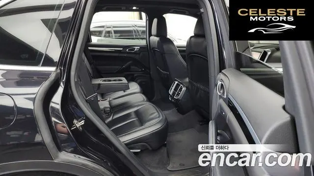 PORSCHE Cayenne 3.0 2016 — photo 12 sur 20