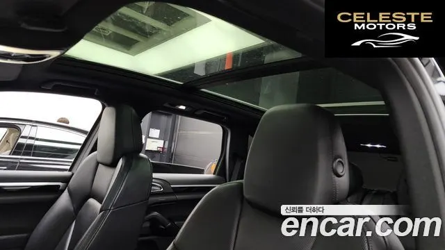 PORSCHE Cayenne 3.0 2016 — photo 18 sur 20