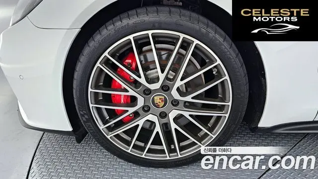 PORSCHE Panamera (971) 4.0 GTS 2022 — photo 5 sur 26