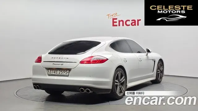 PORSCHE Panamera 4.8 4S 2011 — photo 2 sur 20