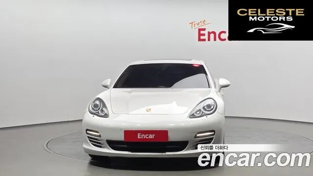 PORSCHE Panamera 4.8 4S 2011 — photo 3 sur 20