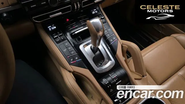 PORSCHE Cayenne 4.2 S 2015 — photo 9 sur 20
