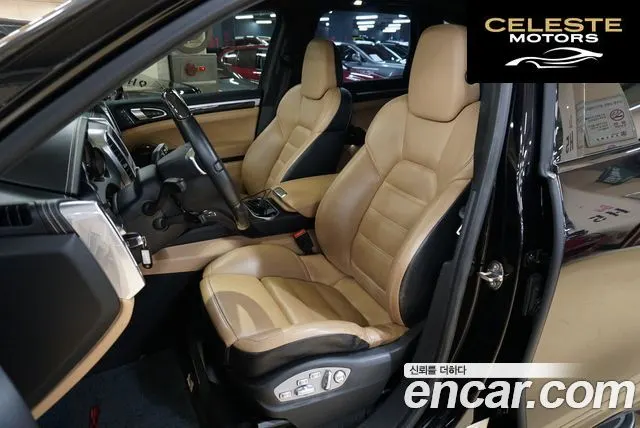 PORSCHE Cayenne 4.8 Turbo S 2014 — photo 10 sur 26