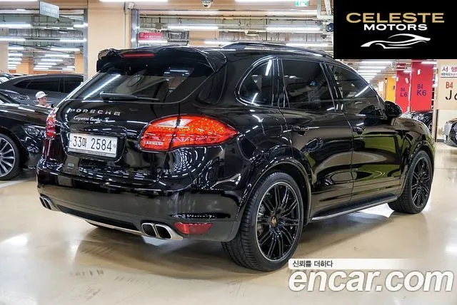PORSCHE Cayenne 4.8 Turbo S 2014 — photo 2 sur 26