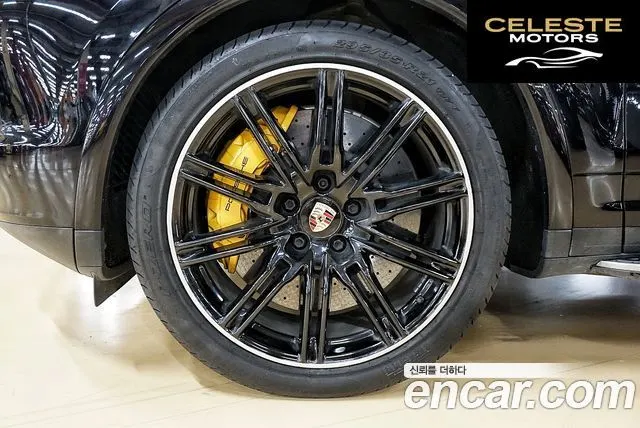 PORSCHE Cayenne 4.8 Turbo S 2014 — photo 5 sur 26