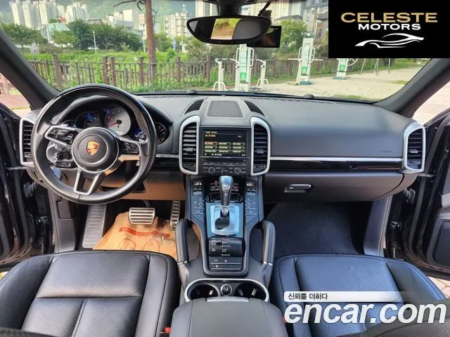 PORSCHE Cayenne 3.6 S 2015 — photo 11 sur 26