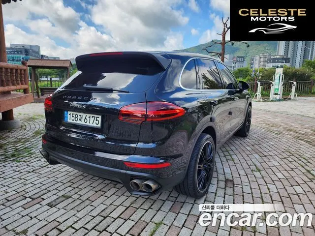 PORSCHE Cayenne 3.6 S 2015 — photo 7 sur 26