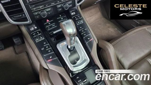 PORSCHE Cayenne 3.6 2013 — photo 9 sur 20
