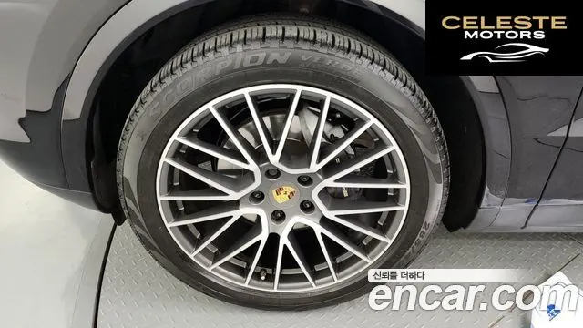 PORSCHE Cayenne (PO536) 3.0 2019 — photo 5 sur 20