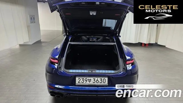PORSCHE Panamera (976) 4.0 GTS 2025 — photo 19 sur 20