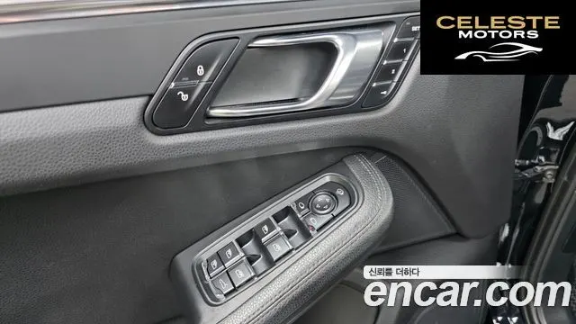 PORSCHE Macan 2.0 2015 — photo 13 sur 20