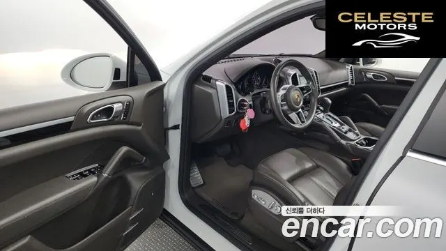 PORSCHE Cayenne 3.0 2016 — photo 10 sur 20