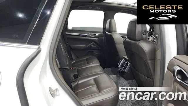 PORSCHE Cayenne 3.0 2016 — photo 12 sur 20