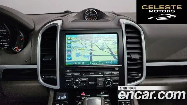 PORSCHE Cayenne 3.0 2016 — photo 15 sur 20