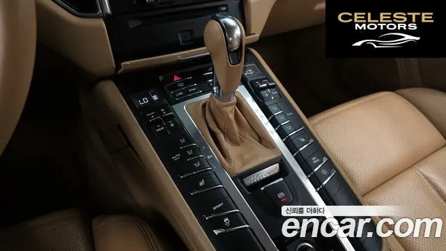 PORSCHE Macan 3.0 S 2015 — photo 9 sur 20