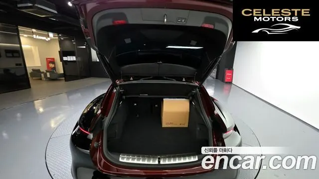 PORSCHE Taycan 4S 2022 — photo 20 sur 20