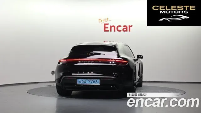 PORSCHE Taycan 4S 2022 — photo 4 sur 20