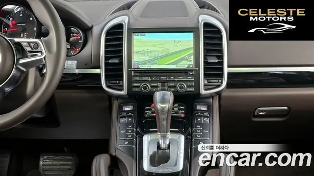 PORSCHE Cayenne 3.0 2015 — photo 14 sur 20