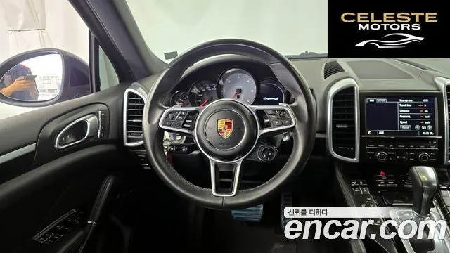 PORSCHE Cayenne 4.2 S 2014 — photo 13 sur 20