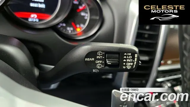 PORSCHE Cayenne 4.2 S 2014 — photo 16 sur 20