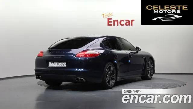 PORSCHE Panamera 3.6 AWD 2012 — photo 2 sur 20