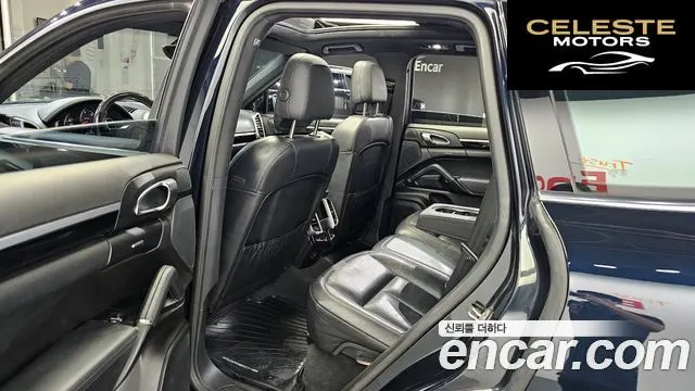 PORSCHE Cayenne 3.0 2016 — photo 11 sur 20