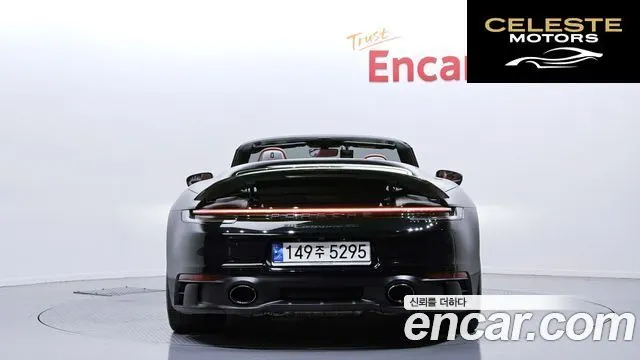 PORSCHE 911 (992) Carrera 4 GTS Cabriolet 2022 — photo 4 sur 26