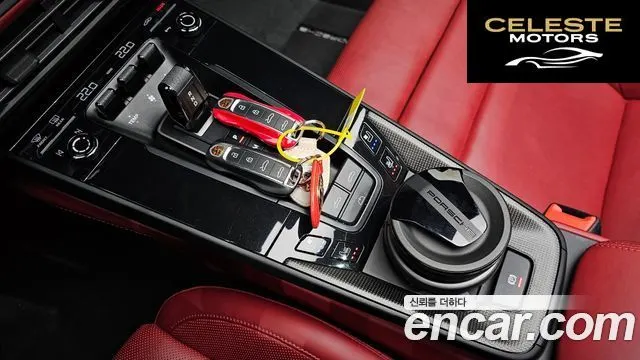 PORSCHE 911 (992) Carrera 4 GTS Cabriolet 2022 — photo 9 sur 26