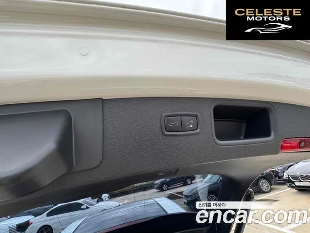 PORSCHE Macan 2.0 2021 — photo 11 sur 20