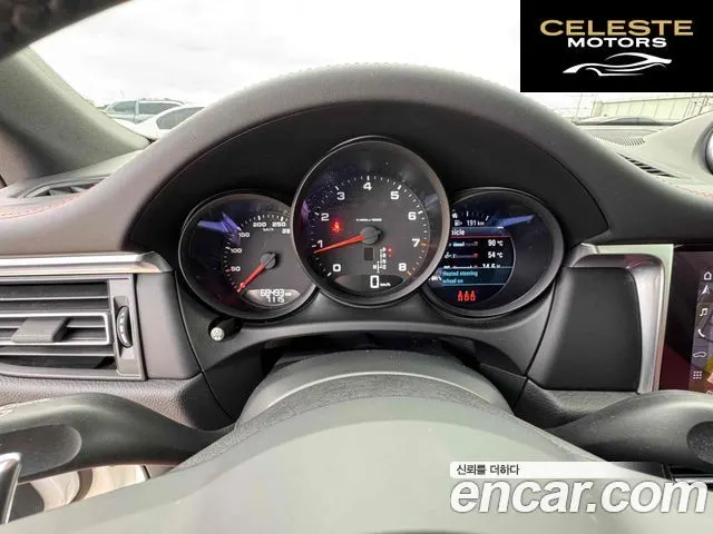 PORSCHE Macan 2.0 2021 — photo 8 sur 20