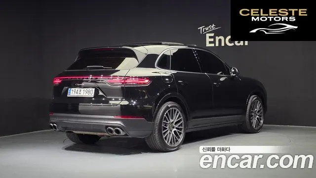 PORSCHE Cayenne (PO536) 3.0 2023 — photo 2 sur 20