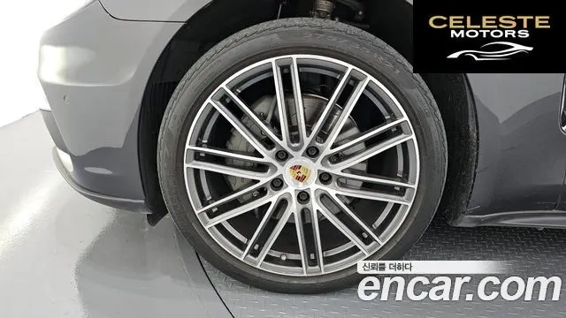 PORSCHE Panamera (971) 2.9 4S 2018 — photo 5 sur 26