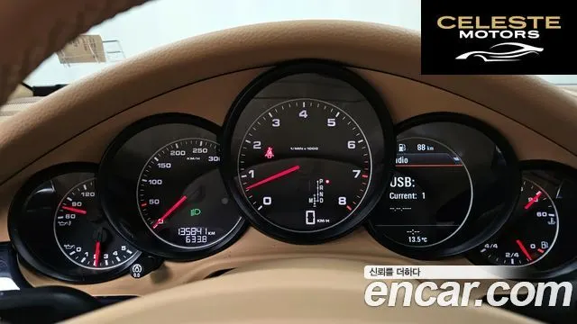 PORSCHE Panamera 3.6 2WD 2011 — photo 8 sur 20
