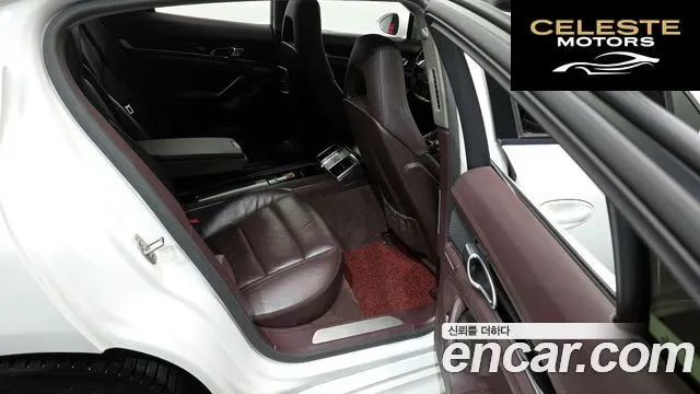 PORSCHE Panamera 3.0 2012 — photo 12 sur 20