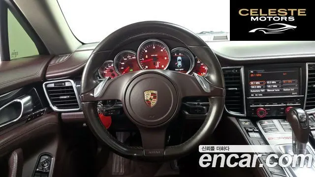 PORSCHE Panamera 3.0 2012 — photo 13 sur 20