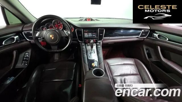 PORSCHE Panamera 3.0 2012 — photo 7 sur 20