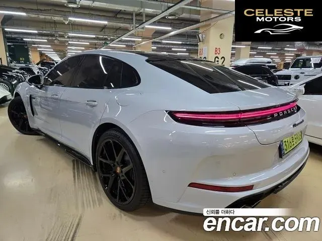 PORSCHE Panamera (976) 2.9 AWD E-High 2025 — photo 3 sur 21