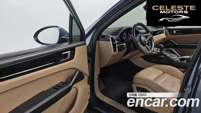 PORSCHE Cayenne (PO536) 3.0 2020 — photo 11 sur 20