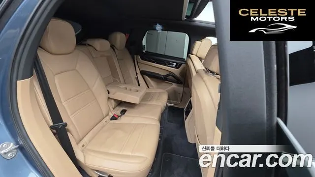 PORSCHE Cayenne (PO536) 3.0 2020 — photo 19 sur 20