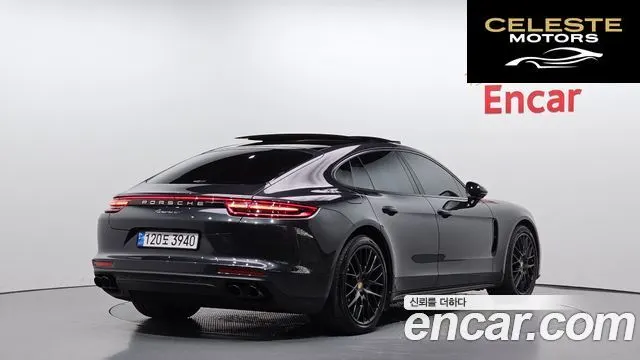 PORSCHE Panamera (971) 3.0 AWD 2018 — photo 2 sur 20