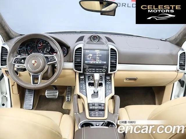 PORSCHE Cayenne 3.6 GTS 2018 — photo 13 sur 26