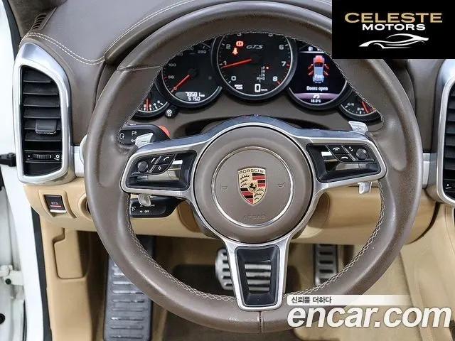 PORSCHE Cayenne 3.6 GTS 2018 — photo 14 sur 26