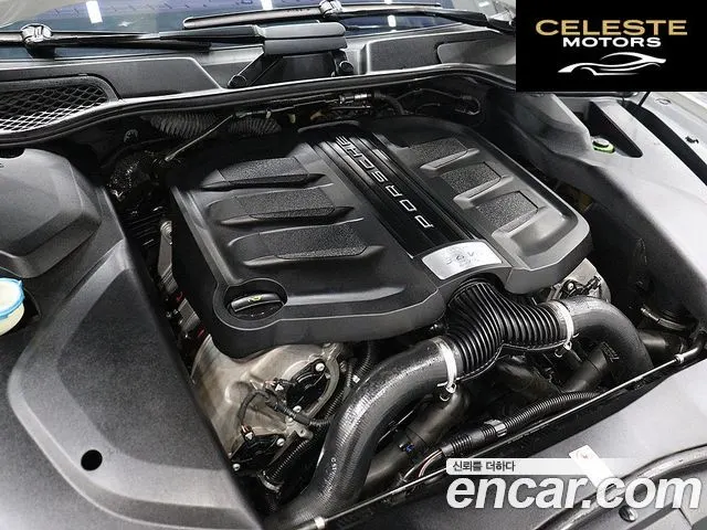 PORSCHE Cayenne 3.6 GTS 2018 — photo 19 sur 26